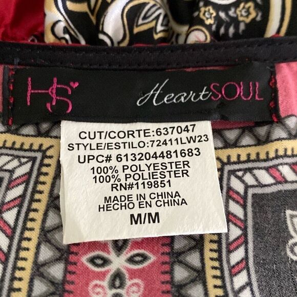 🔥3/$20🔥 HeartSoul satin printed peplum blouse size M - Picture 9 of 11